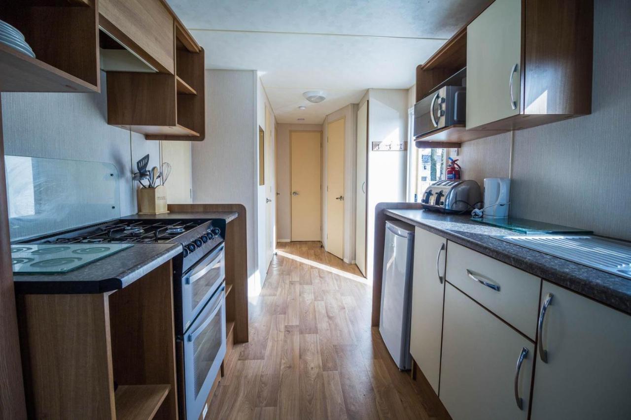 8 Berth Caravan At Manor Park Free Wifi * Hunstanton