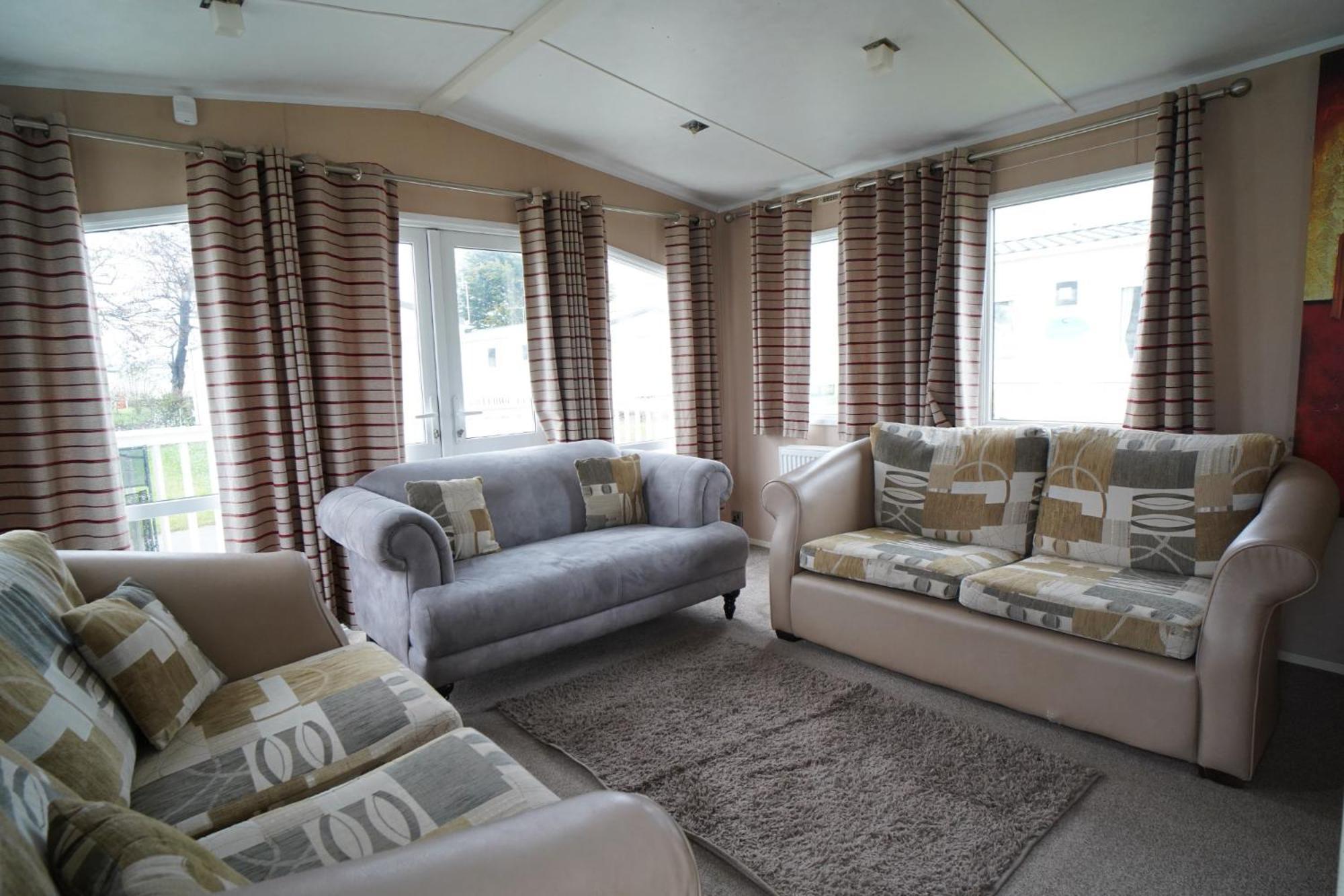 8 Berth Caravan At Manor Park Free Wifi Hunstanton